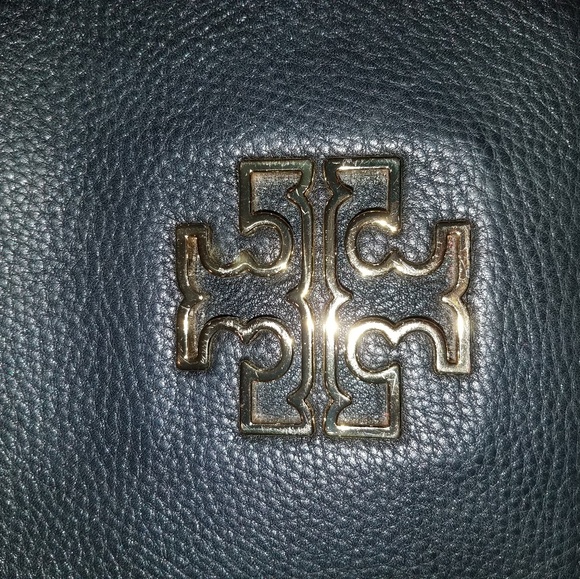 Tory Burch black purse - Picture 3 of 16